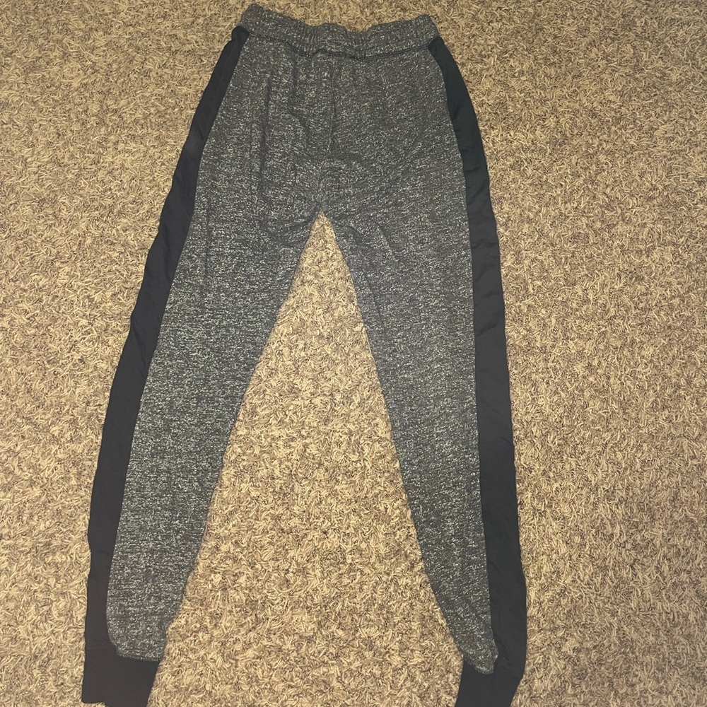 Joggers - Picture 2 of 2
